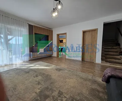 Suprafete generoase! Utilat si mobilat. Chisoda.