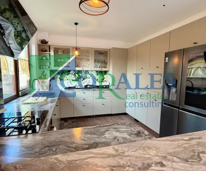 Casa Individuala, dormitor la parter,  mobilata si utilata. Piscina!