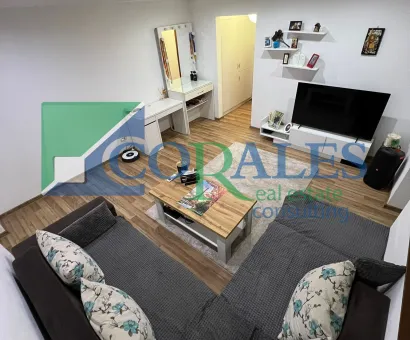 Zona Lipovei - 3 camere. La etajul 2, bloc izolat !