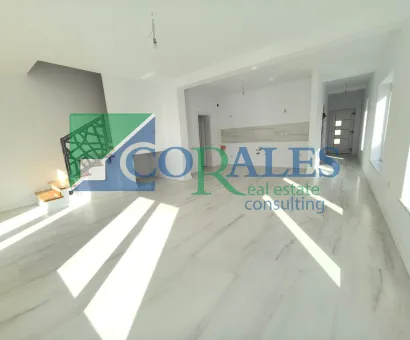 Pozitei Excelenta! Posibilitate alegere Finisaje! La Cheie!