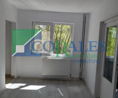 Etaj 1. Renovat. Disponibil imediat!