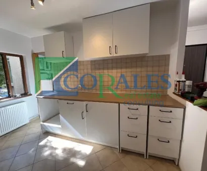 Fabric. 4 camere, decomandat, etaj 1!