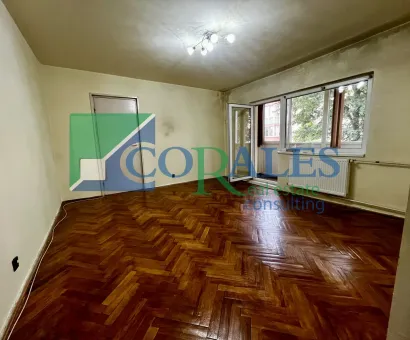 3 camere | Zona Aradului | Etaj 3 | Ideal pt renovare dupa propriul gust