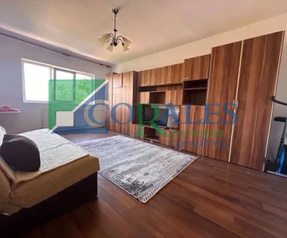 Zona Lipovei | Apartament 2 camere | Decomandat | Etaj 3